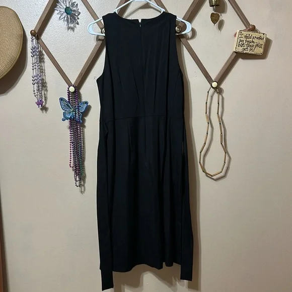 Ann Taylor Black Dress - Picture 7 of 8